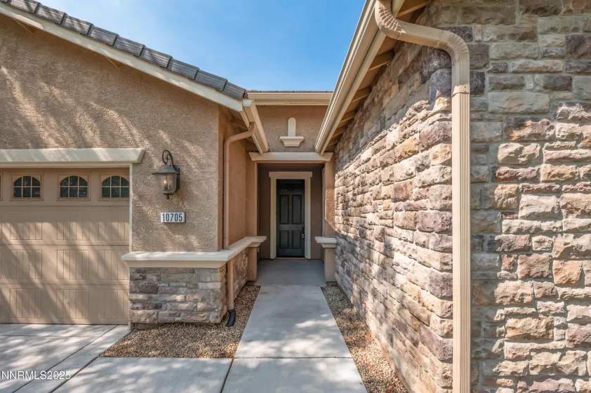 10705 Clear Vista, Reno, Nevada 89521, 4 Bedrooms Bedrooms, ,3 BathroomsBathrooms,Residential,Residential,Clear Vista,250055310