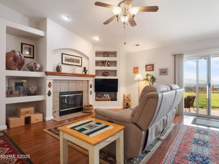 3551 Silverado, Carson City, Nevada 89705, 3 Bedrooms Bedrooms, ,2 BathroomsBathrooms,Residential,Residential,Silverado,250055314