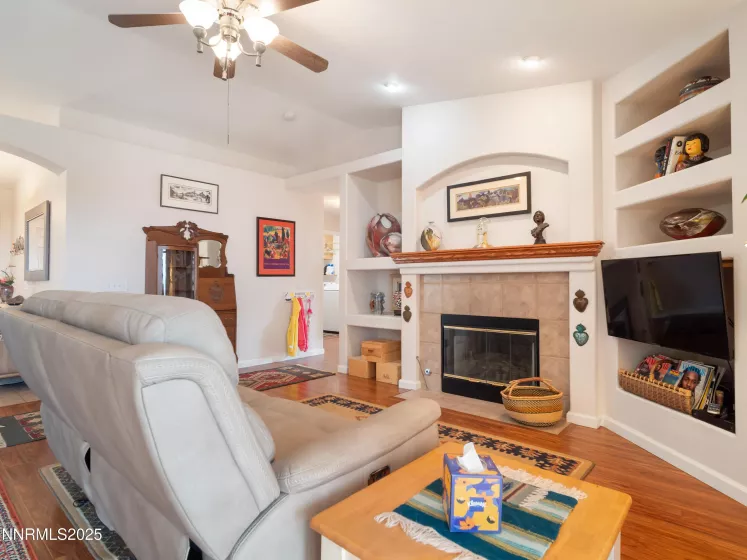 3551 Silverado, Carson City, Nevada 89705, 3 Bedrooms Bedrooms, ,2 BathroomsBathrooms,Residential,Residential,Silverado,250055314