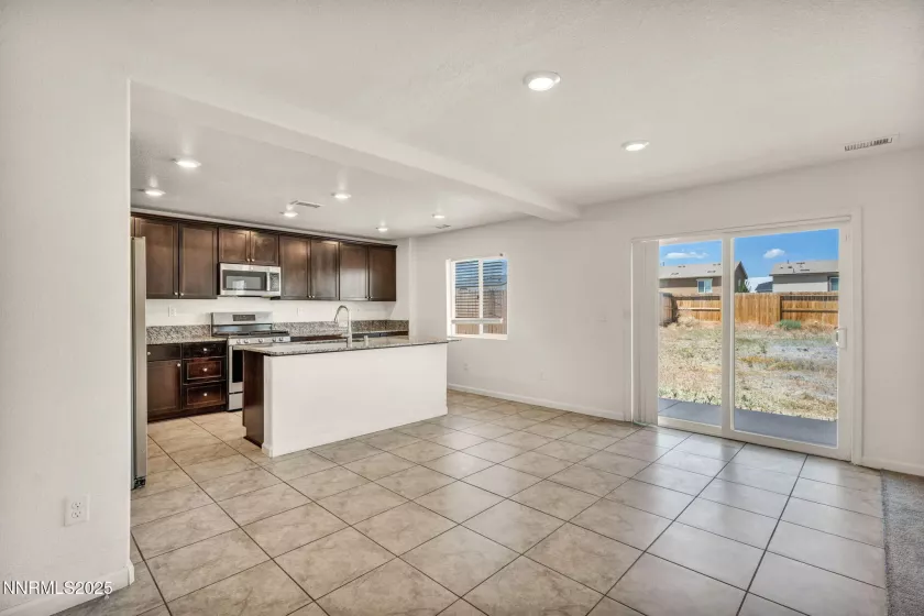 8977 Sagemoor, Reno, Nevada 89506, 3 Bedrooms Bedrooms, ,3 BathroomsBathrooms,Residential,Residential,Sagemoor,250051402