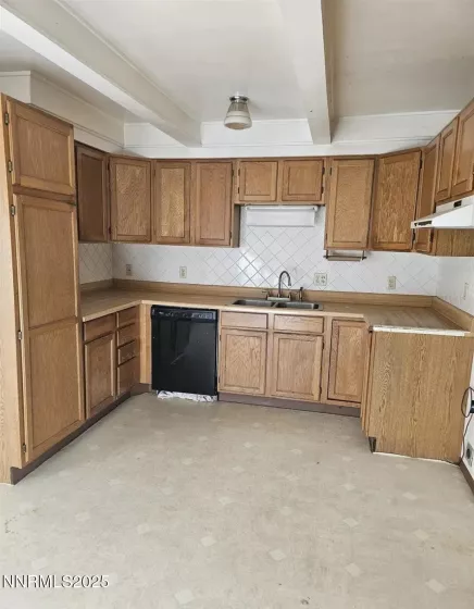 108 5th, Hawthorne, Nevada 89415, 4 Bedrooms Bedrooms, ,2 BathroomsBathrooms,Residential,Residential,5th,250055338