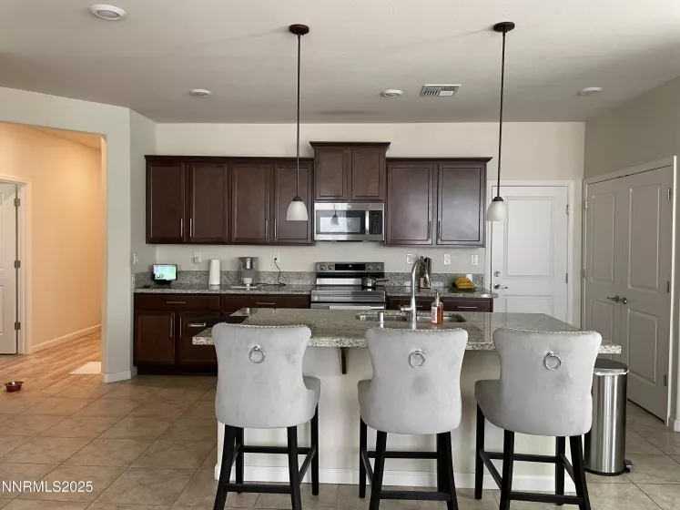 170 Reese, Dayton, Nevada 89403, 3 Bedrooms Bedrooms, ,2 BathroomsBathrooms,Residential,Residential,Reese,250055339