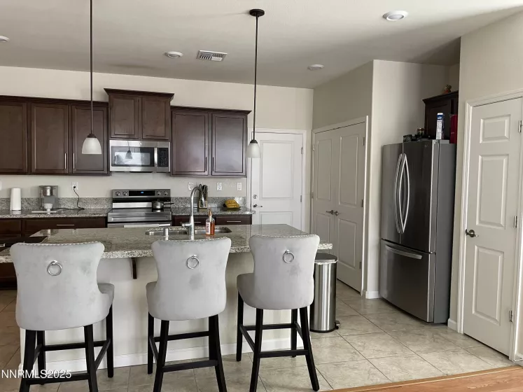 170 Reese, Dayton, Nevada 89403, 3 Bedrooms Bedrooms, ,2 BathroomsBathrooms,Residential,Residential,Reese,250055339