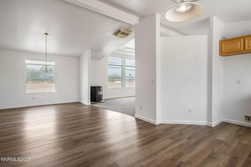6715 Wade, Stagecoach, Nevada 89429, 3 Bedrooms Bedrooms, ,2 BathroomsBathrooms,Residential,Residential,Wade,250055341