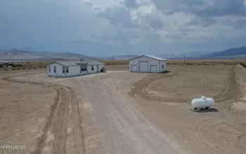 6715 Wade, Stagecoach, Nevada 89429, 3 Bedrooms Bedrooms, ,2 BathroomsBathrooms,Residential,Residential,Wade,250055341