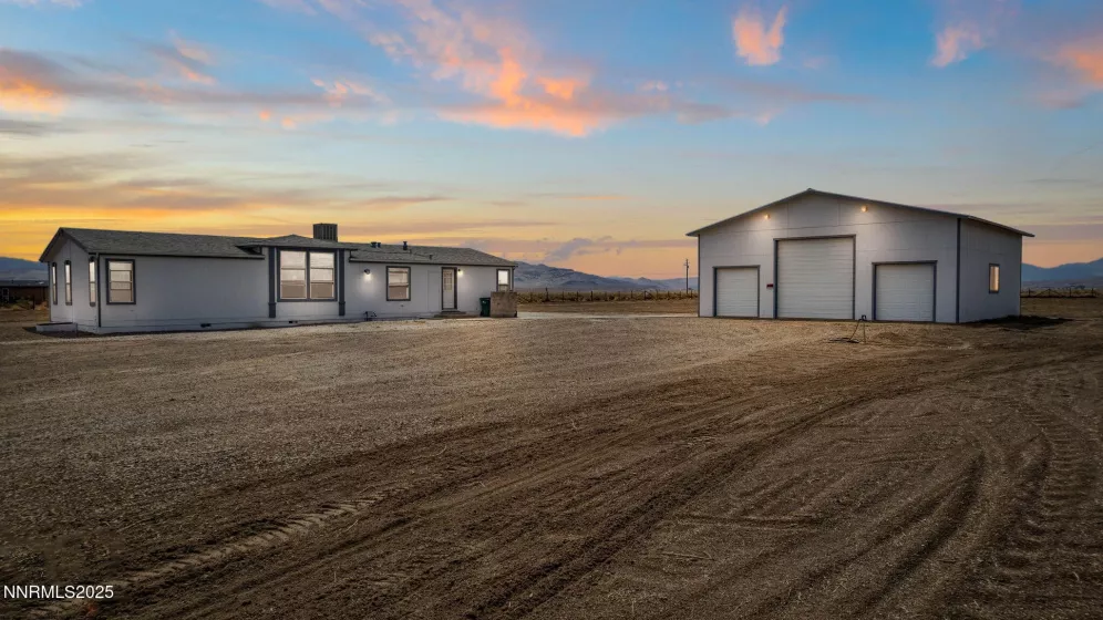 6715 Wade, Stagecoach, Nevada 89429, 3 Bedrooms Bedrooms, ,2 BathroomsBathrooms,Residential,Residential,Wade,250055341