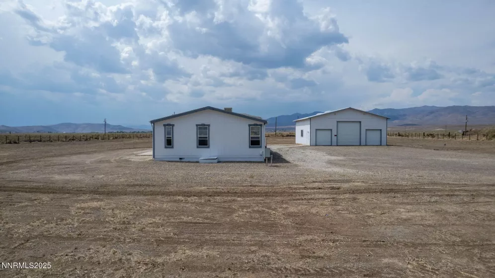 6715 Wade, Stagecoach, Nevada 89429, 3 Bedrooms Bedrooms, ,2 BathroomsBathrooms,Residential,Residential,Wade,250055341