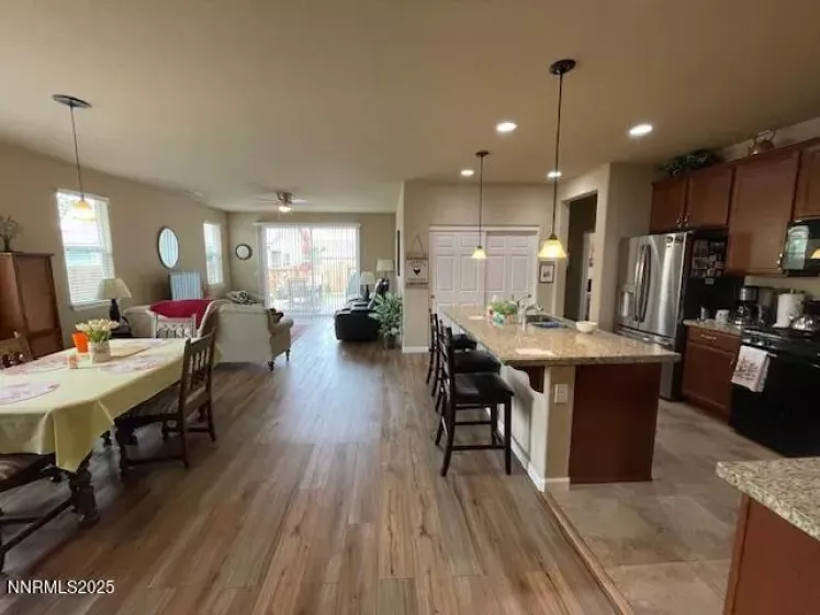 152 Jobe, Dayton, Nevada 89403, 3 Bedrooms Bedrooms, ,2 BathroomsBathrooms,Residential,Residential,Jobe,250055342