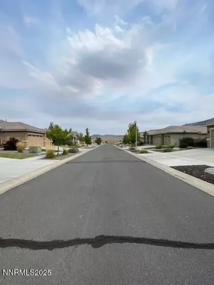 152 Jobe, Dayton, Nevada 89403, 3 Bedrooms Bedrooms, ,2 BathroomsBathrooms,Residential,Residential,Jobe,250055342