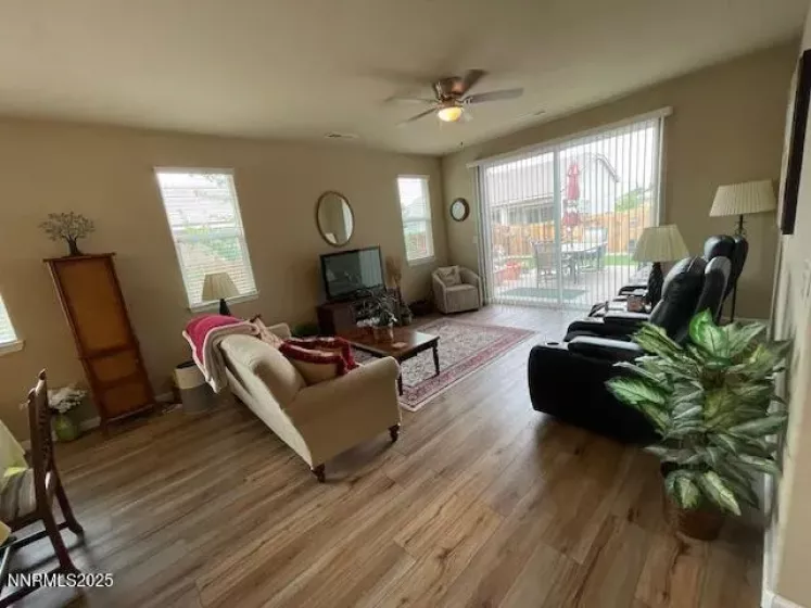 152 Jobe, Dayton, Nevada 89403, 3 Bedrooms Bedrooms, ,2 BathroomsBathrooms,Residential,Residential,Jobe,250055342
