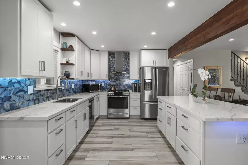 811 Crain, Carson City, Nevada 89703, 5 Bedrooms Bedrooms, ,2 BathroomsBathrooms,Residential,Residential,Crain,250055352