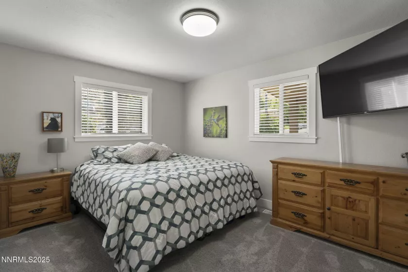 811 Crain, Carson City, Nevada 89703, 5 Bedrooms Bedrooms, ,2 BathroomsBathrooms,Residential,Residential,Crain,250055352