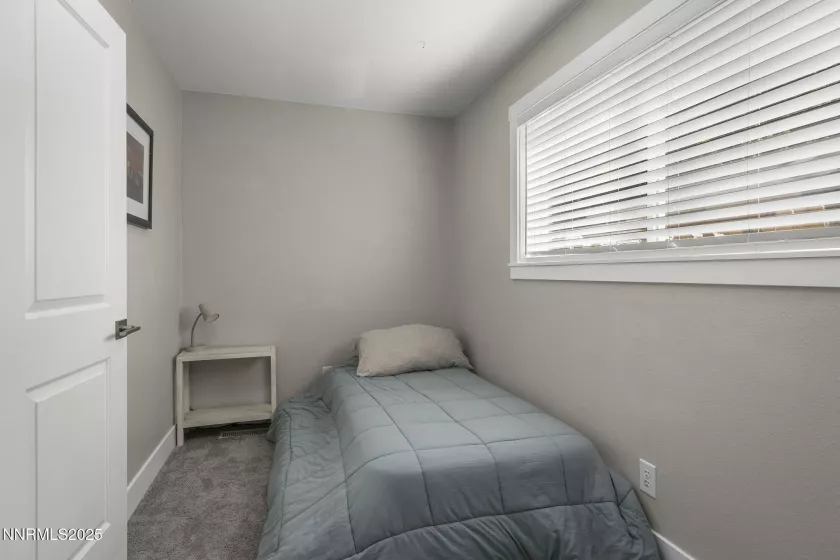 811 Crain, Carson City, Nevada 89703, 5 Bedrooms Bedrooms, ,2 BathroomsBathrooms,Residential,Residential,Crain,250055352