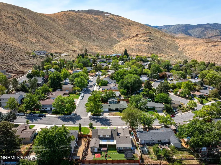 811 Crain, Carson City, Nevada 89703, 5 Bedrooms Bedrooms, ,2 BathroomsBathrooms,Residential,Residential,Crain,250055352