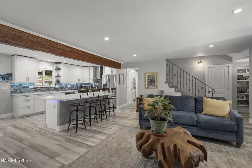 811 Crain, Carson City, Nevada 89703, 5 Bedrooms Bedrooms, ,2 BathroomsBathrooms,Residential,Residential,Crain,250055352