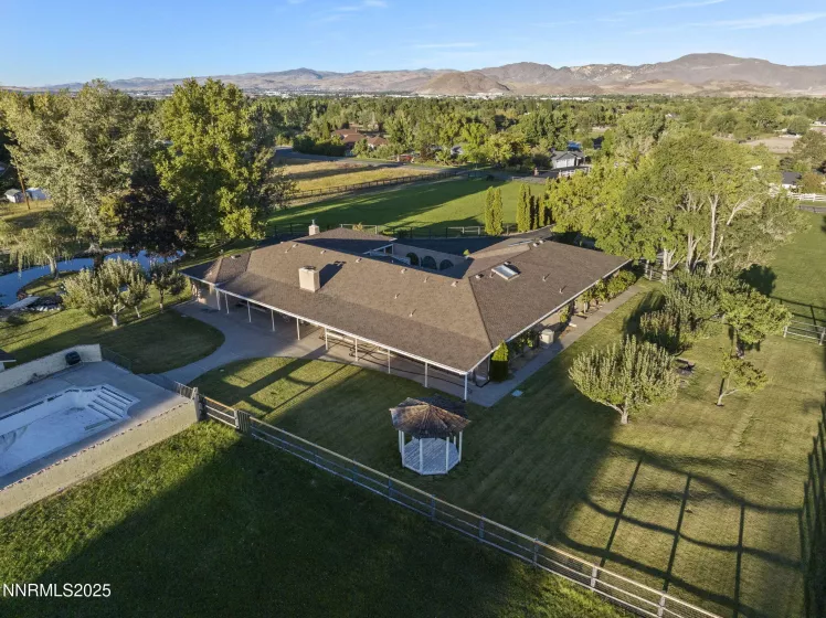 8555 Council, Reno, Nevada 89511, 5 Bedrooms Bedrooms, ,7 BathroomsBathrooms,Residential,Residential,Council,250055353