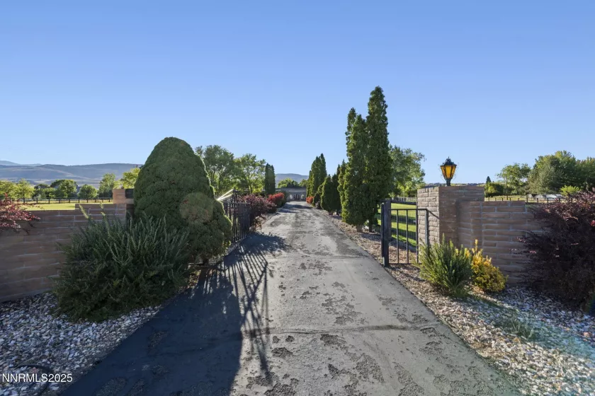 8555 Council, Reno, Nevada 89511, 5 Bedrooms Bedrooms, ,7 BathroomsBathrooms,Residential,Residential,Council,250055353