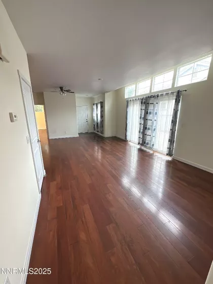 1279 Par Three, Sparks, Nevada 89436, 3 Bedrooms Bedrooms, ,3 BathroomsBathrooms,Residential Lease,Manufactured,Par Three,250055355