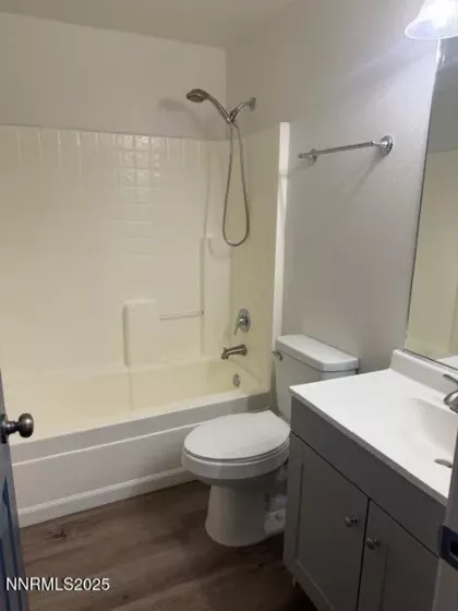 687 Jennys, Fernley, Nevada 89408, 3 Bedrooms Bedrooms, ,2 BathroomsBathrooms,Residential Lease,Manufactured,Jennys,250055361
