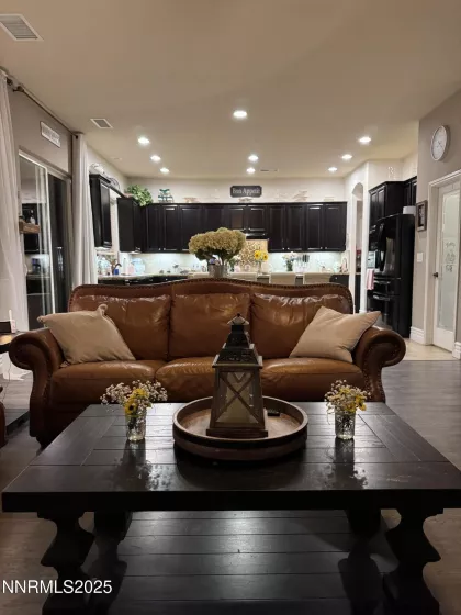 4790 Tobago, Sparks, Nevada 89436, 3 Bedrooms Bedrooms, ,3 BathroomsBathrooms,Residential,Residential,Tobago,250055362