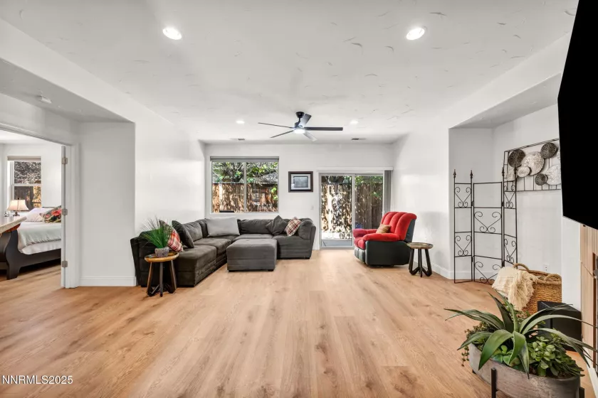 4719 Wood Thrush, Sparks, Nevada 89436, 3 Bedrooms Bedrooms, ,2 BathroomsBathrooms,Residential,Residential,Wood Thrush,250055364