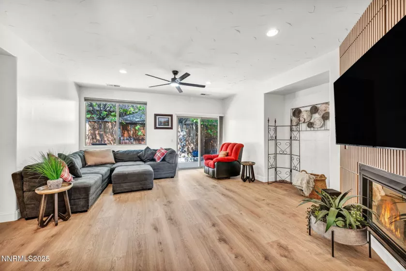 4719 Wood Thrush, Sparks, Nevada 89436, 3 Bedrooms Bedrooms, ,2 BathroomsBathrooms,Residential,Residential,Wood Thrush,250055364