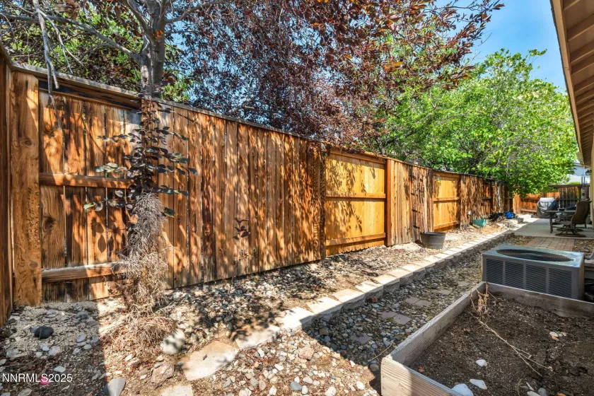 4719 Wood Thrush, Sparks, Nevada 89436, 3 Bedrooms Bedrooms, ,2 BathroomsBathrooms,Residential,Residential,Wood Thrush,250055364