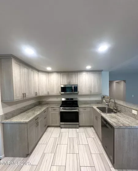 5256 Santa Lupe, Sparks, Nevada 89436, 3 Bedrooms Bedrooms, ,3 BathroomsBathrooms,Residential Lease,Manufactured,Santa Lupe,250055388