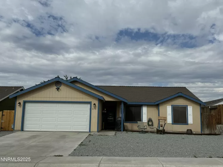 572 Spur, Fernley, Nevada 89408, 3 Bedrooms Bedrooms, ,2 BathroomsBathrooms,Residential,Residential,Spur,250055389