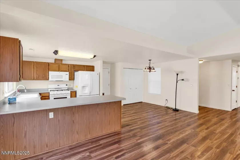 214 Corral, Dayton, Nevada 89403, 3 Bedrooms Bedrooms, ,2 BathroomsBathrooms,Residential,Residential,Corral,250055391