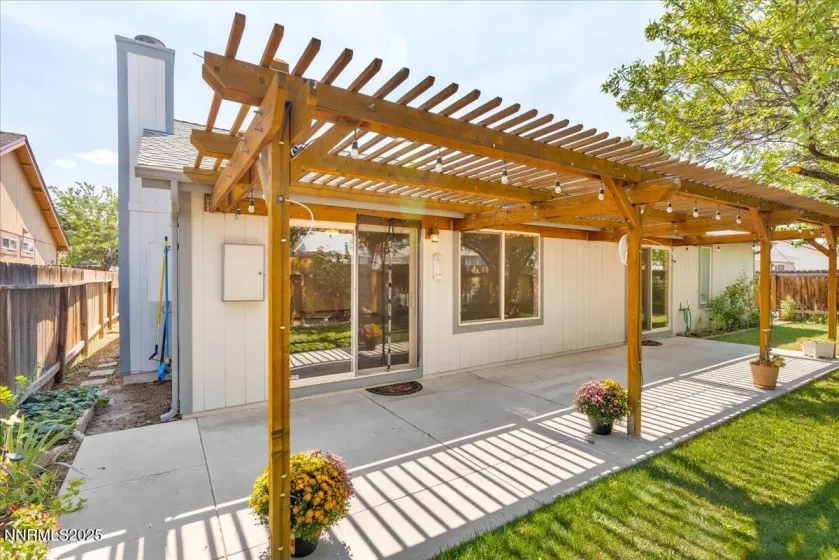 214 Corral, Dayton, Nevada 89403, 3 Bedrooms Bedrooms, ,2 BathroomsBathrooms,Residential,Residential,Corral,250055391