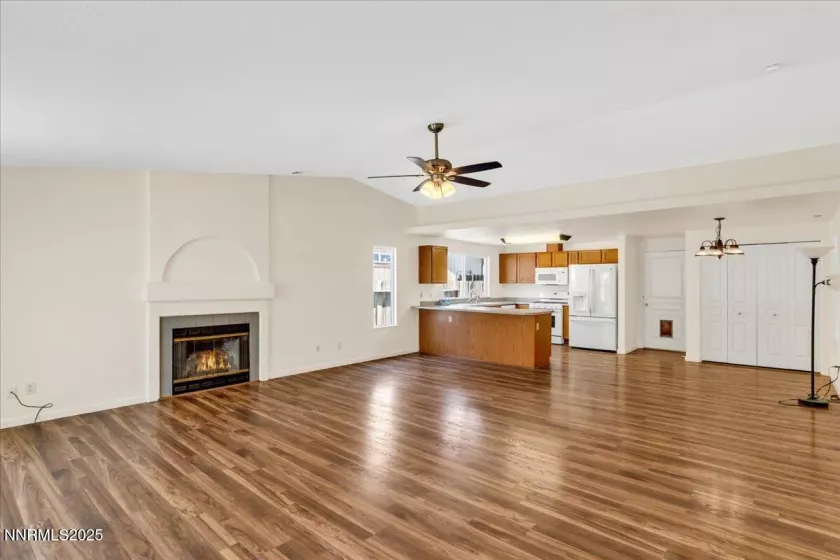 214 Corral, Dayton, Nevada 89403, 3 Bedrooms Bedrooms, ,2 BathroomsBathrooms,Residential,Residential,Corral,250055391