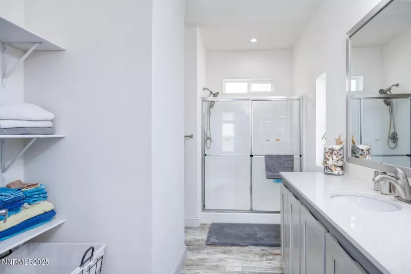 5944 Dillon, Fallon, Nevada 89406, 3 Bedrooms Bedrooms, ,2 BathroomsBathrooms,Residential,Residential,Dillon,250055390