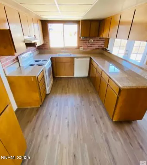 110 Taylor, Fallon, Nevada 89406, 3 Bedrooms Bedrooms, ,3 BathroomsBathrooms,Residential,Residential,Taylor,250055393