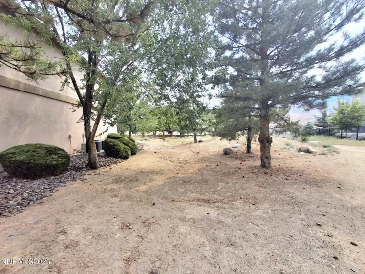 6850 Sharlands, Reno, Nevada 89523, 2 Bedrooms Bedrooms, ,2 BathroomsBathrooms,Residential,Residential,Sharlands,250055394
