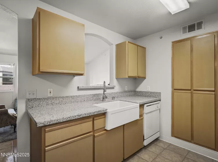 6850 Sharlands, Reno, Nevada 89523, 2 Bedrooms Bedrooms, ,2 BathroomsBathrooms,Residential,Residential,Sharlands,250055394