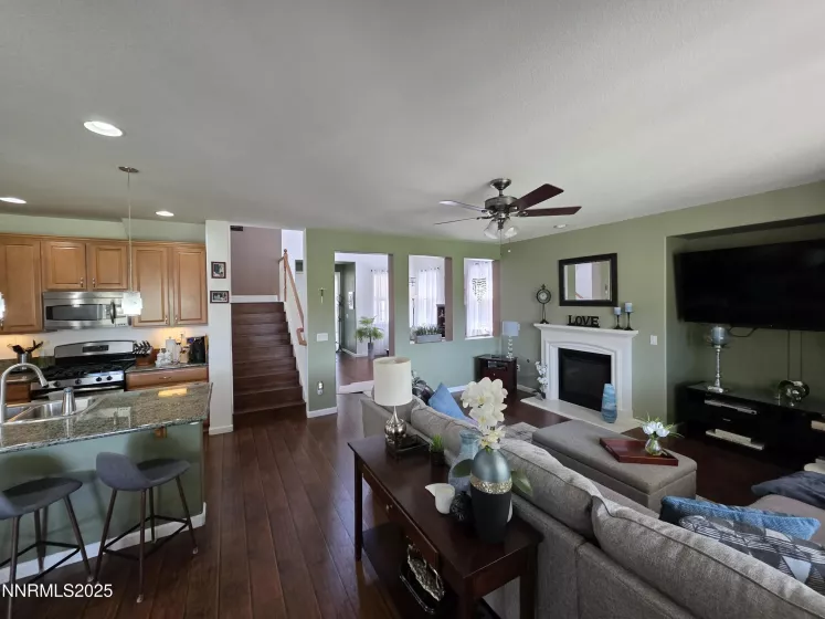 10677 Fire Poppy, Reno, Nevada 89521, 4 Bedrooms Bedrooms, ,3 BathroomsBathrooms,Residential,Residential,Fire Poppy,250055395
