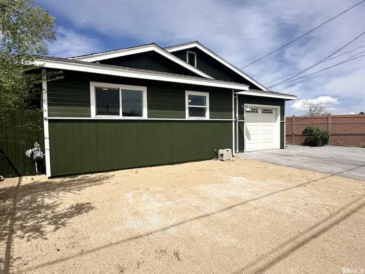 520 Taylor, Reno, Nevada 89502, 2 Bedrooms Bedrooms, ,2 BathroomsBathrooms,Residential,Residential,Taylor,250005281