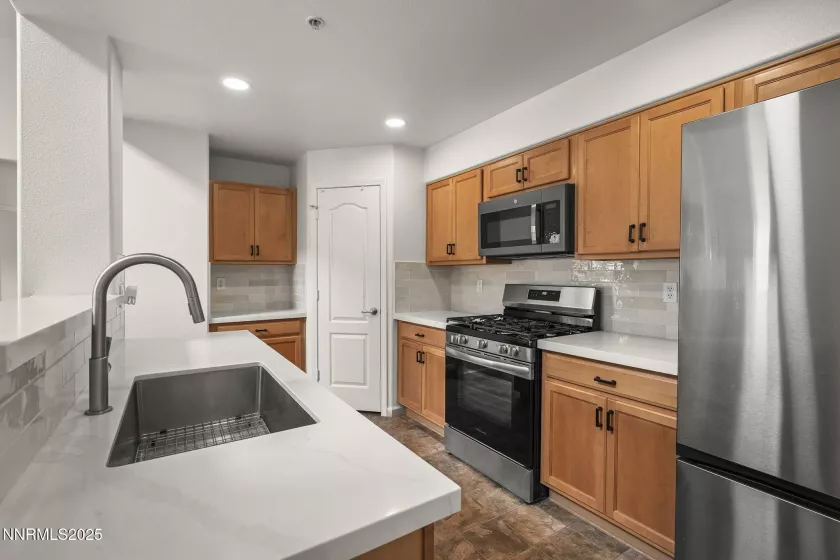 17000 Wedge, Reno, Nevada 89511, 1 Bedroom Bedrooms, ,1 BathroomBathrooms,Residential,Residential,Wedge,250055432