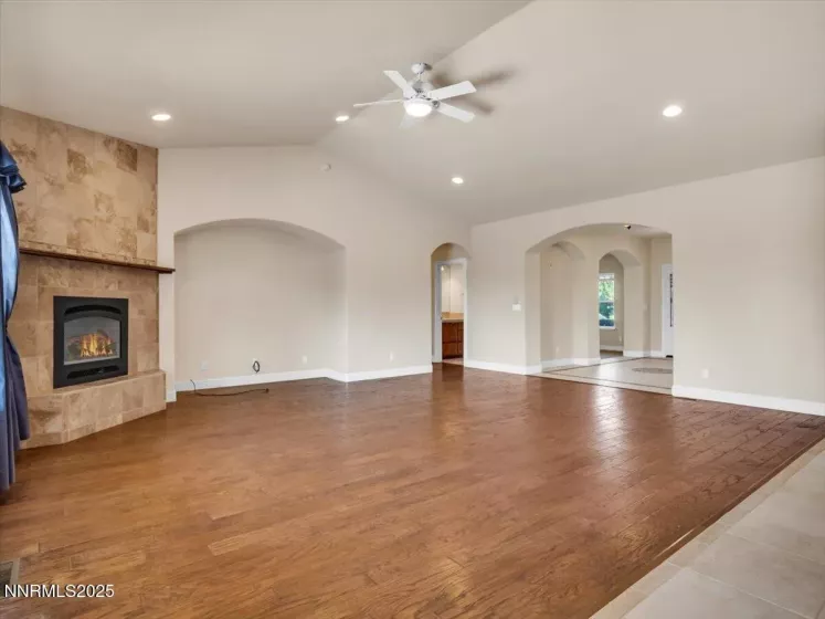 1124 Fork, Minden, Nevada 89423, 4 Bedrooms Bedrooms, ,3 BathroomsBathrooms,Residential,Residential,Fork,250055439