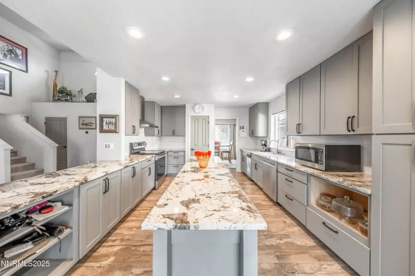 236 La Costa, Dayton, Nevada 89403, 3 Bedrooms Bedrooms, ,3 BathroomsBathrooms,Residential,Residential,La Costa,250055400