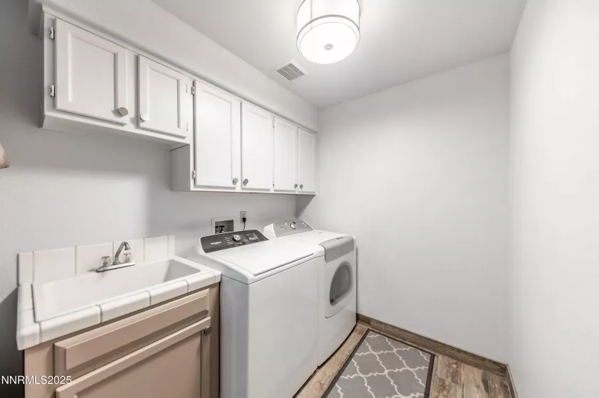 236 La Costa, Dayton, Nevada 89403, 3 Bedrooms Bedrooms, ,3 BathroomsBathrooms,Residential,Residential,La Costa,250055400