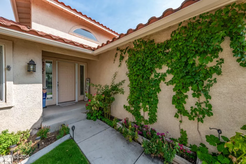 236 La Costa, Dayton, Nevada 89403, 3 Bedrooms Bedrooms, ,3 BathroomsBathrooms,Residential,Residential,La Costa,250055400