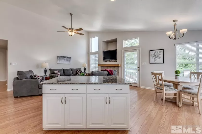 4791 Mesa Meadows, Sparks, Nevada 89436, 3 Bedrooms Bedrooms, ,2 BathroomsBathrooms,Residential Lease,Manufactured,Mesa Meadows,250055410