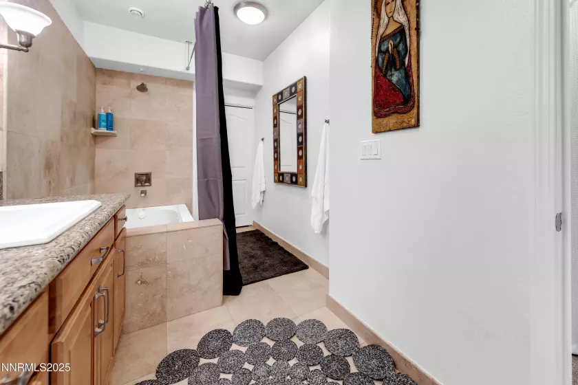 200 2nd, Reno, Nevada 89501, 1 Bedroom Bedrooms, ,1 BathroomBathrooms,Residential,Residential,2nd,250055412