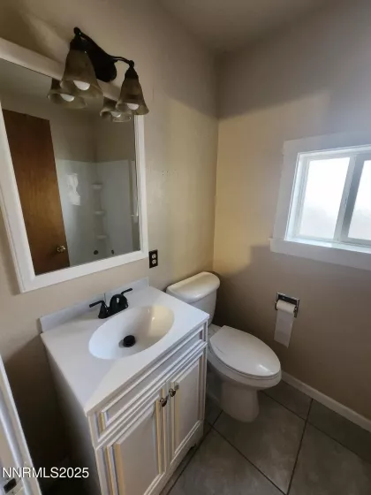 880 Truckee, Fernley, Nevada 89408, 2 Bedrooms Bedrooms, ,2 BathroomsBathrooms,Residential Lease,Manufactured,Truckee,250055415
