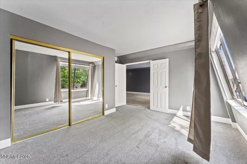 31 Vista Rafael, Reno, Nevada 89503, 2 Bedrooms Bedrooms, ,1 BathroomBathrooms,Residential,Residential,Vista Rafael,250055416