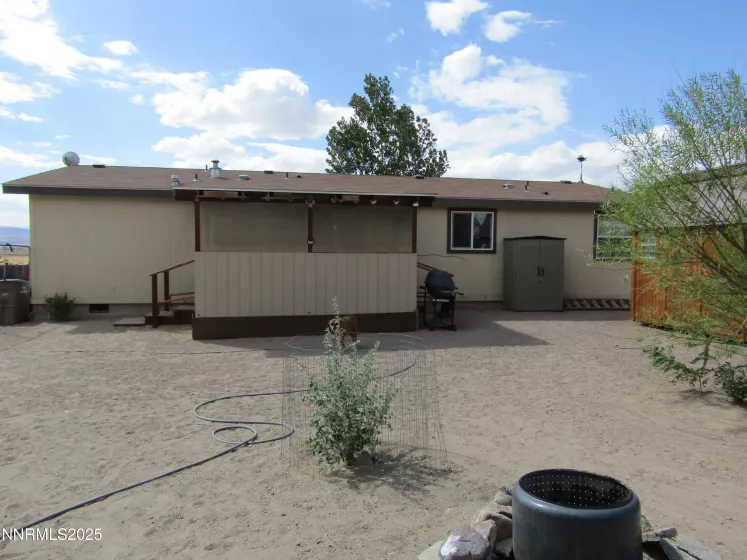 15 Overland, Yerington, Nevada 89447, 3 Bedrooms Bedrooms, ,2 BathroomsBathrooms,Residential,Residential,Overland,250055420