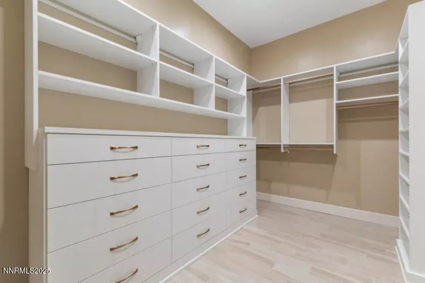 8900 Suncreek, Reno, Nevada 89523, 4 Bedrooms Bedrooms, ,6 BathroomsBathrooms,Residential,Residential,Suncreek,250055425