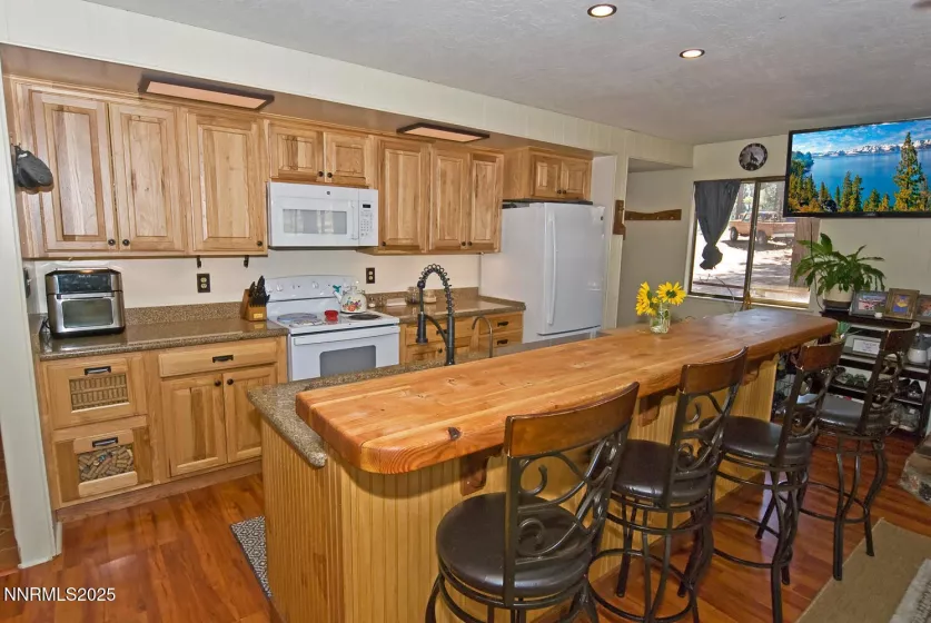 555 Pleasant Valley, Markleeville, California 96120, 2 Bedrooms Bedrooms, ,1 BathroomBathrooms,Residential,Residential,Pleasant Valley,250055453